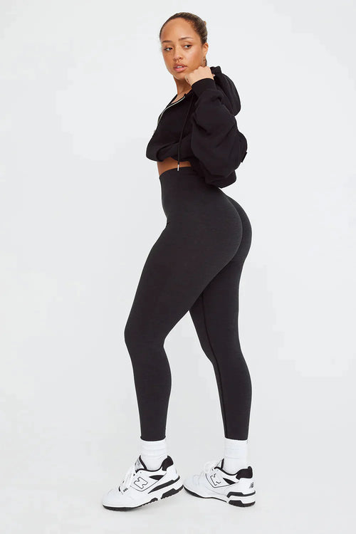 LUNA SCRUNCH BUM LEGGINGS